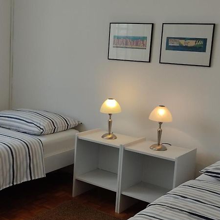 Amazing Seaview Apartment With A Balcony Near The Beach - Kneza Trpimira I ザダル エクステリア 写真