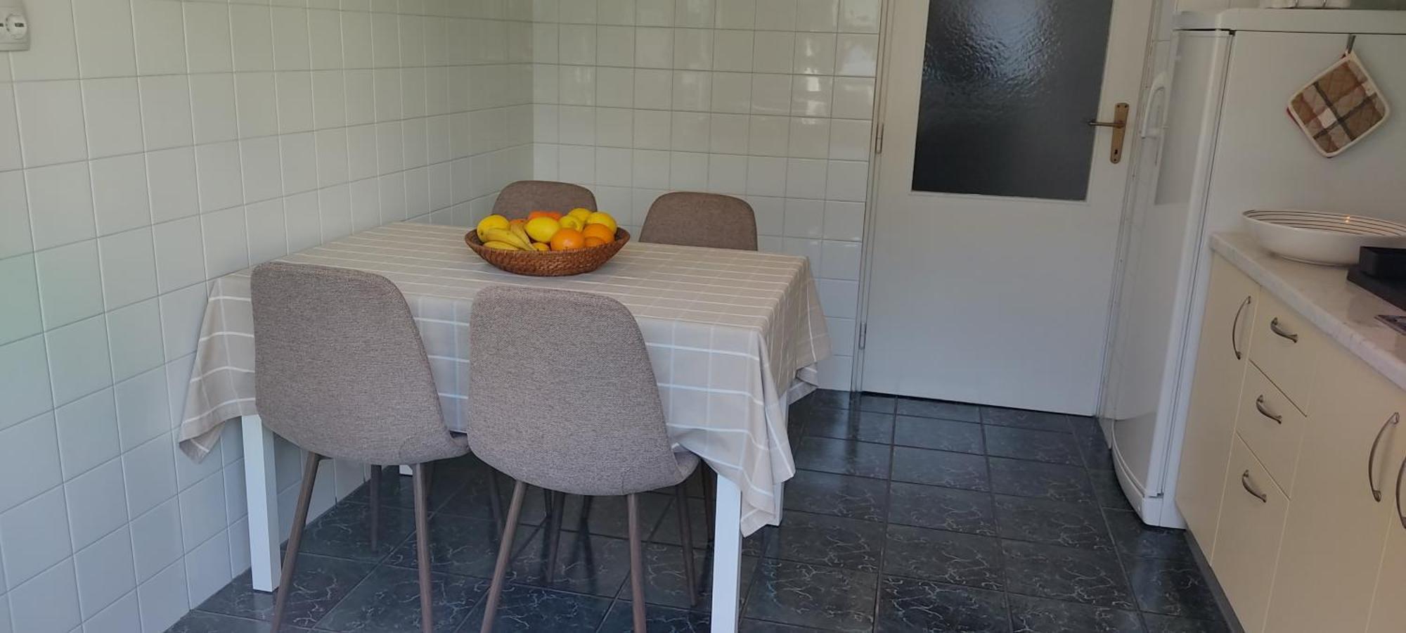 Amazing Seaview Apartment With A Balcony Near The Beach - Kneza Trpimira I ザダル エクステリア 写真
