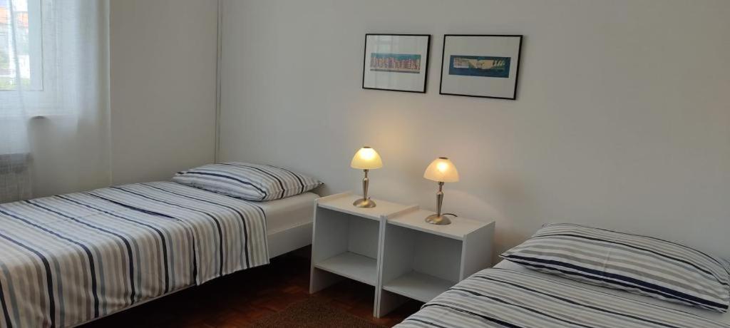 Amazing Seaview Apartment With A Balcony Near The Beach - Kneza Trpimira I ザダル エクステリア 写真