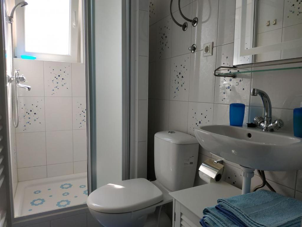 Amazing Seaview Apartment With A Balcony Near The Beach - Kneza Trpimira I ザダル エクステリア 写真